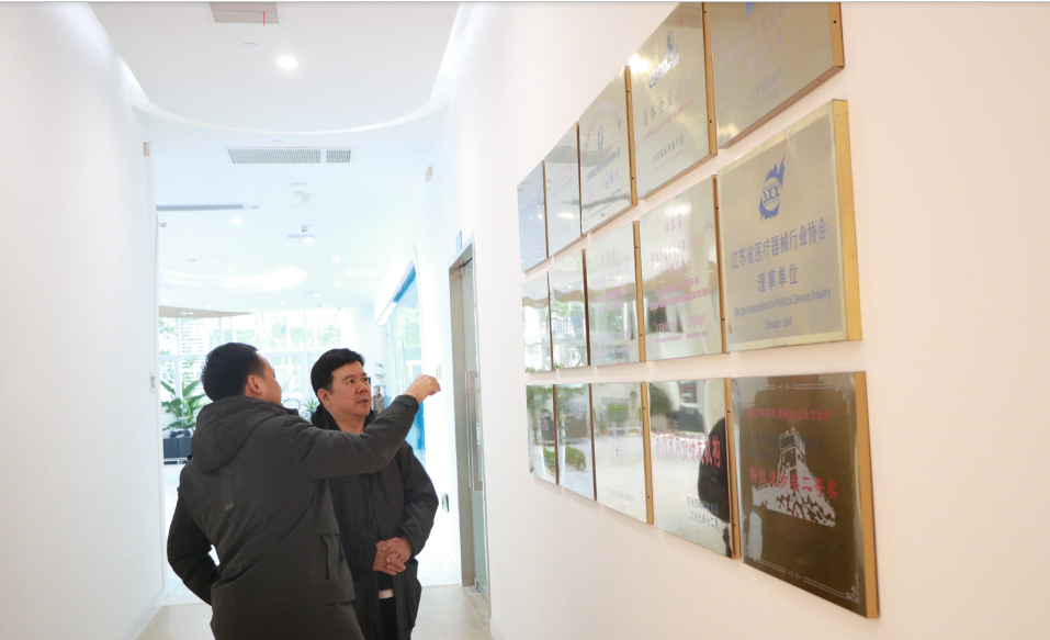 欧付宝欧付生物喜迎泰国政府制药组织高级专家，携手开启合作新篇章